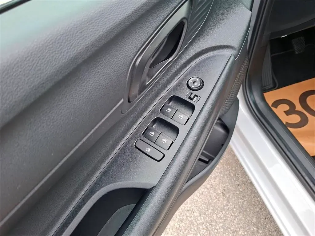 Hyundai I20 2025 photo 3