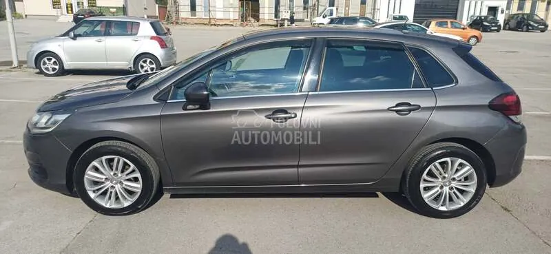 Citroen C4 2015 photo 3
