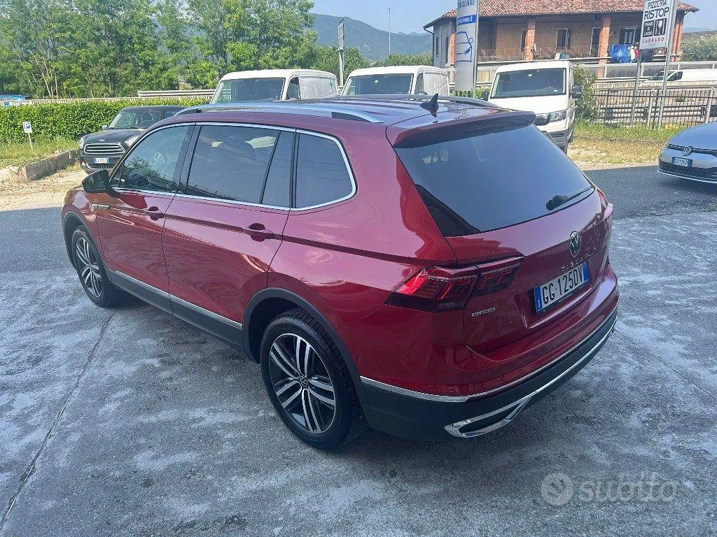Volkswagen Tiguan Allspace 2022 photo 2