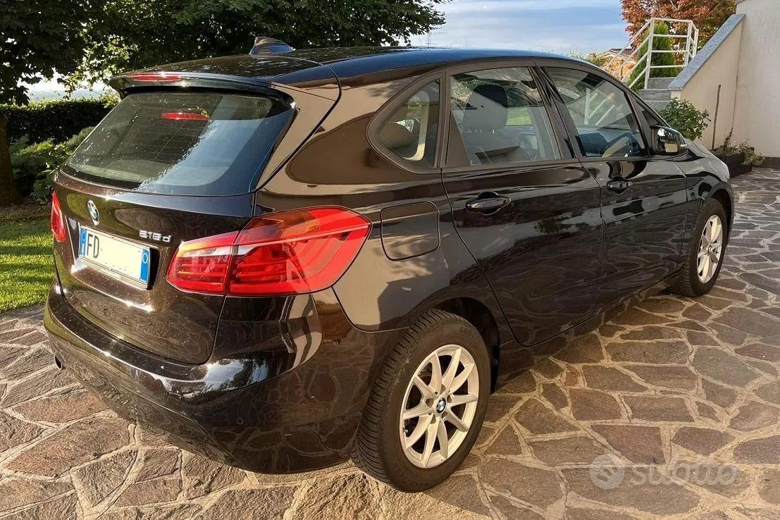 BMW Serie 2 Active Tourer Advantage 2016 photo 2