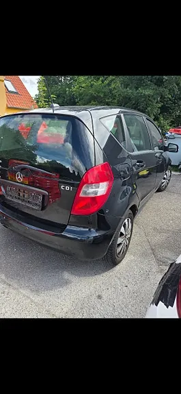 Mercedes-Benz A160 2008 photo 2
