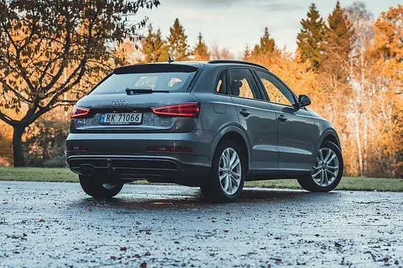 Audi Q3 2014 photo 2