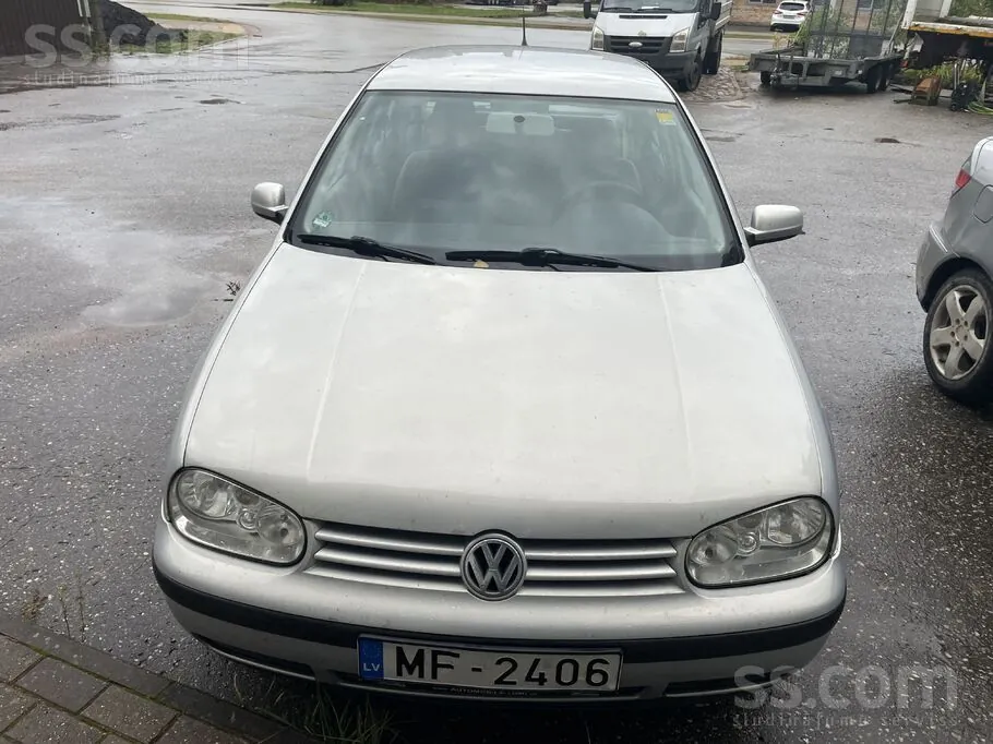 Volkswagen Golf 4 2000 photo 4