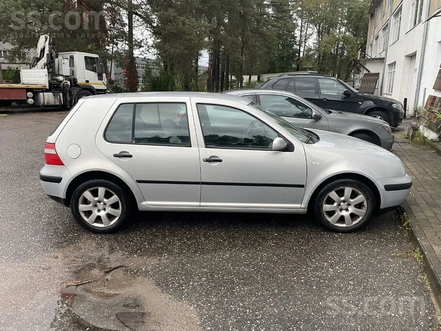 Volkswagen Golf 4