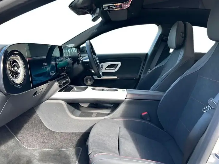 Mercedes-Benz Cla 2026 photo 3