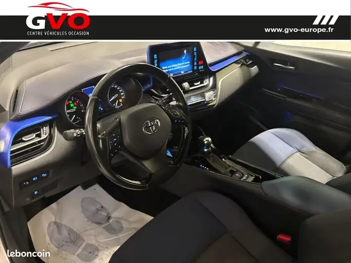 Toyota C-Hr 2017 photo 5