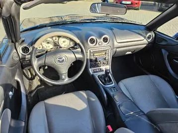 Mazda Mx-5 photo 3