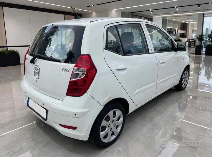 Hyundai I10 2013 photo 4