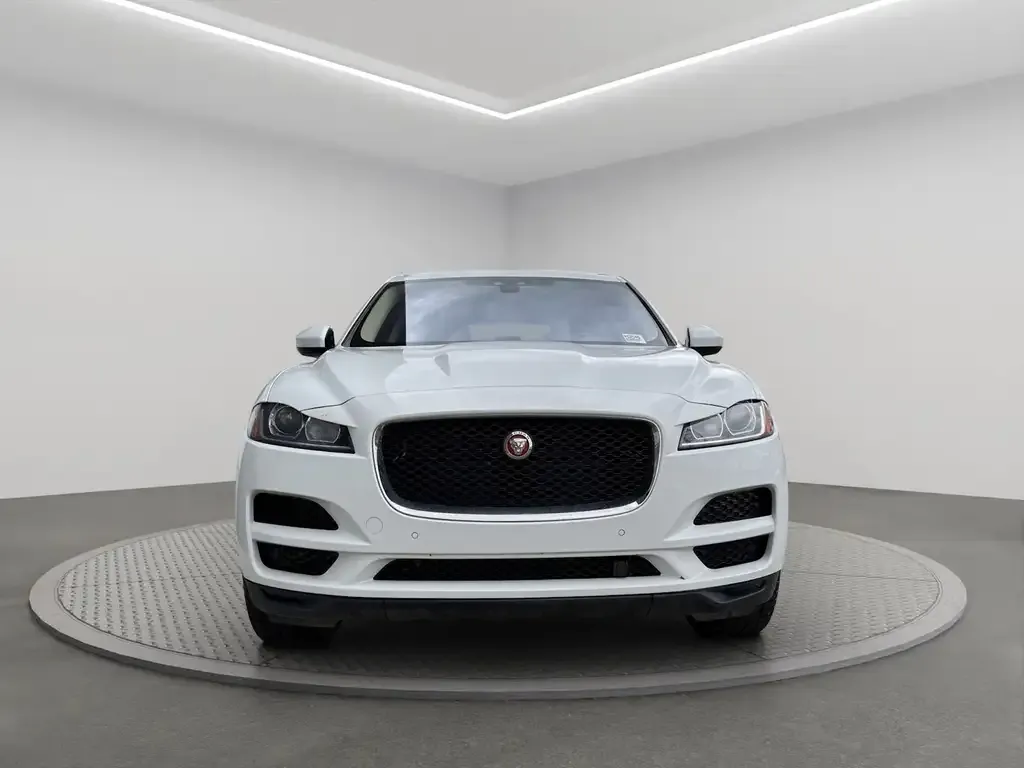 Jaguar F-Pace 2020 photo 2