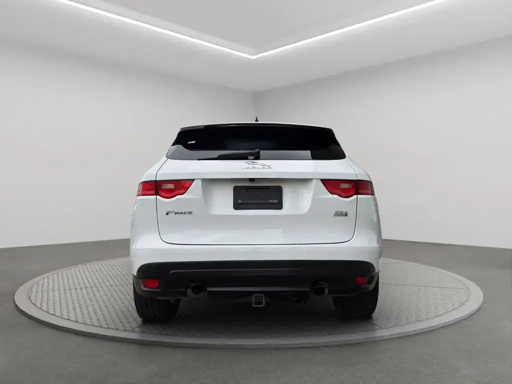 Jaguar F-Pace 2020 photo 5
