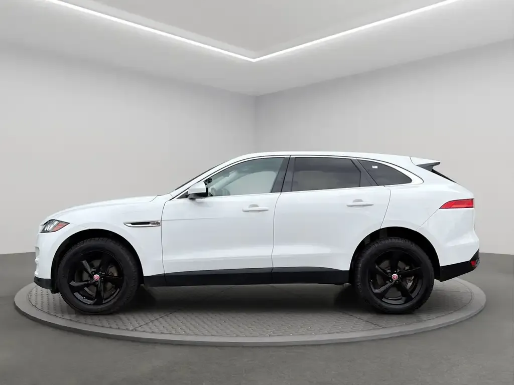 Jaguar F-Pace 2020 photo 3