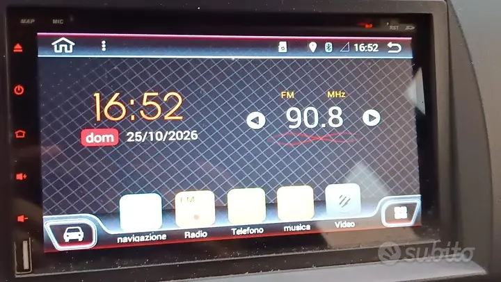 Suzuki Swift 2010 photo 4