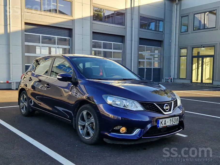Nissan Pulsar 2015 photo 2