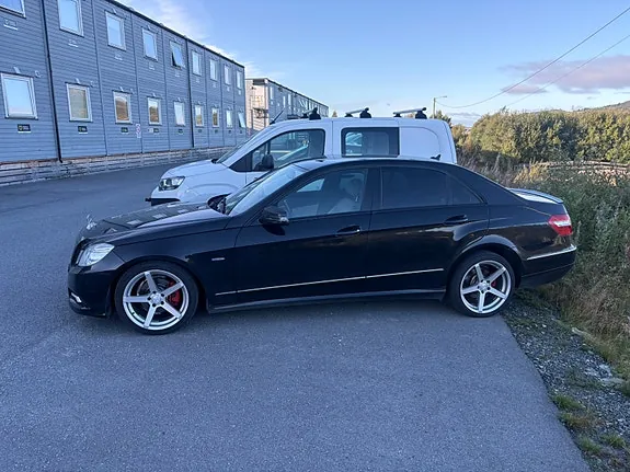 Mercedes-Benz E220 D 2009 photo 3