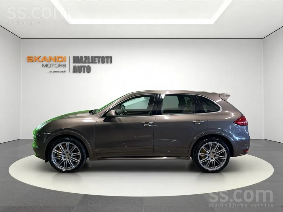 Porsche Cayenne 2013 photo 3