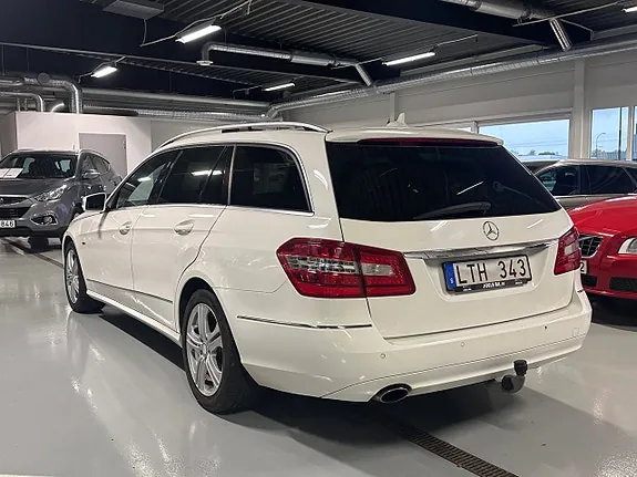Mercedes-Benz E250 2011 photo 4