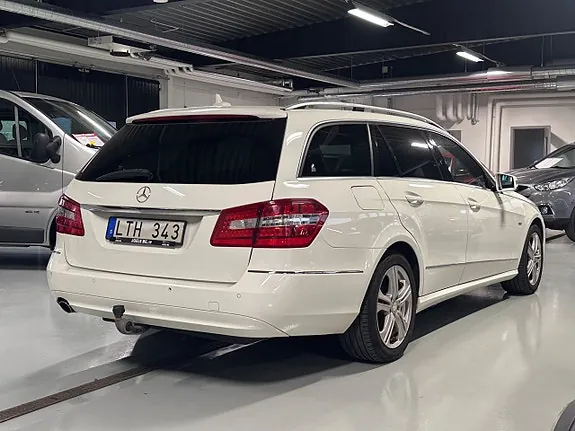 Mercedes-Benz E250 2011 photo 3