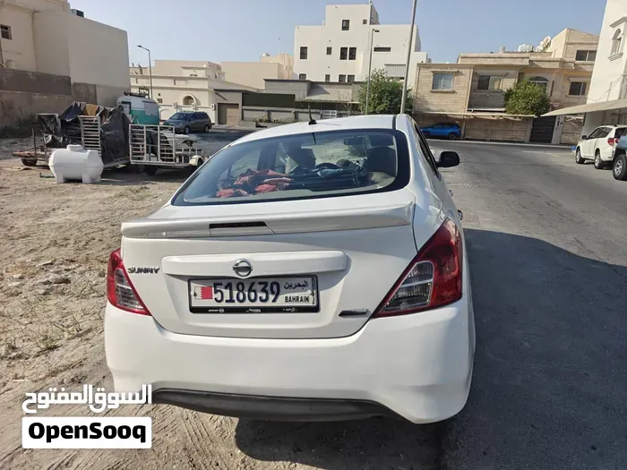 Nissan Sunny 2016 photo 3
