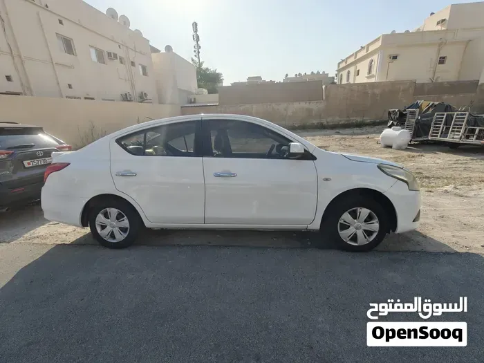 Nissan Sunny 2016 photo 4