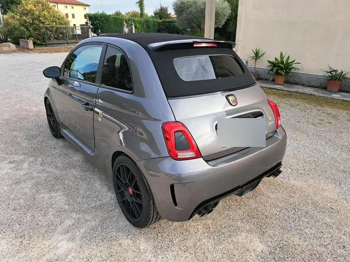 Abarth 595 2026 photo 2