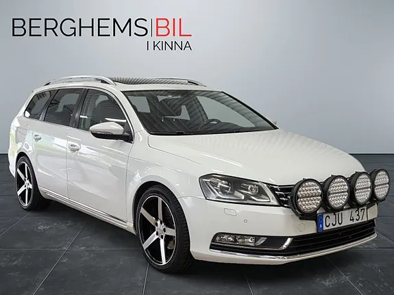 Volkswagen Passat 2012 photo 2