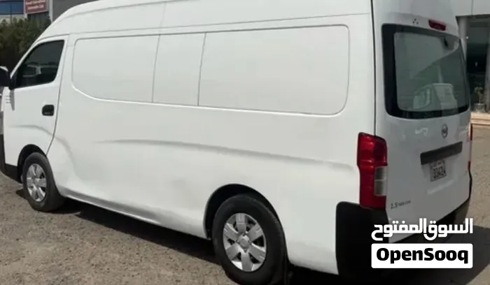 Nissan Urvan 2022 photo 3