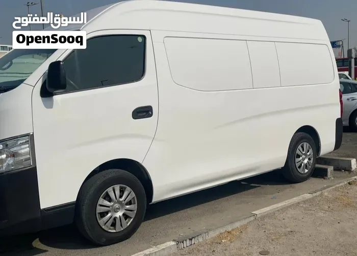 Nissan Urvan 2022 photo 4