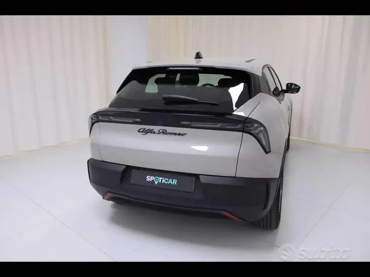 Alfa Romeo Junior 2025 photo 4
