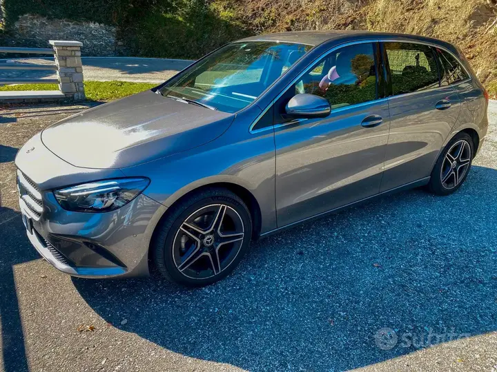 Mercedes-Benz B