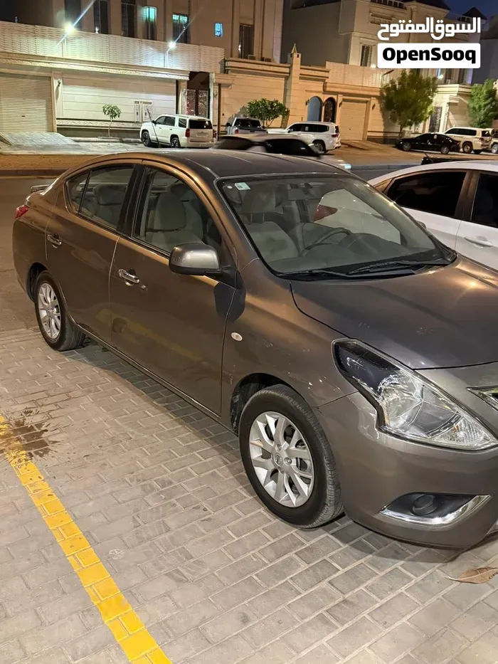 Nissan Sunny
