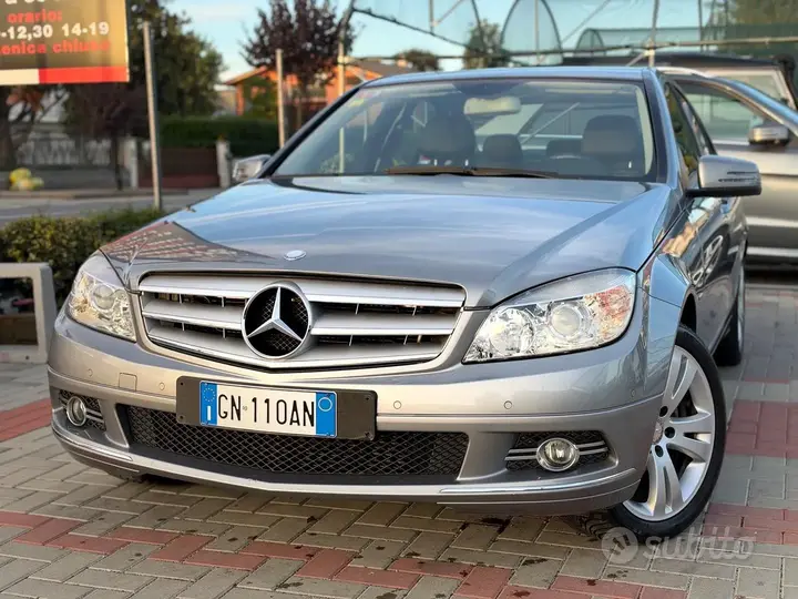 Mercedes-Benz C180