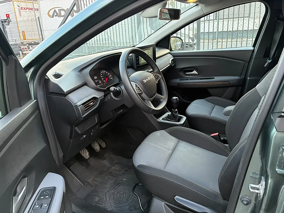 Dacia Jogger 2024 photo 3