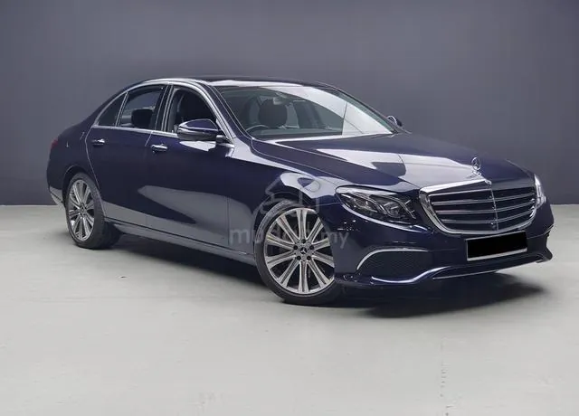 Mercedes-Benz E300