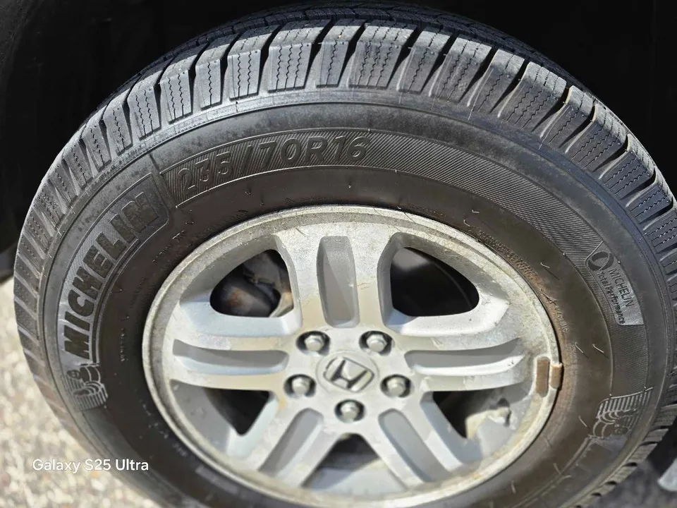 Honda Pilot 2005 photo 2