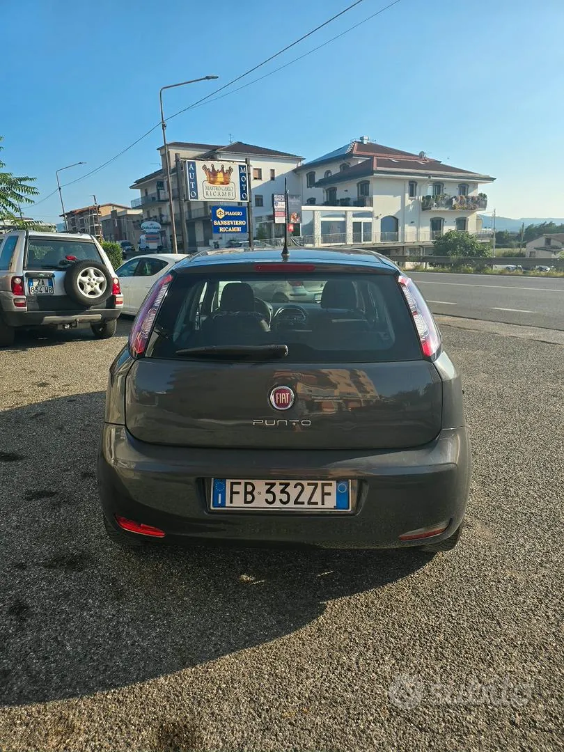 Fiat Punto 2016 photo 4