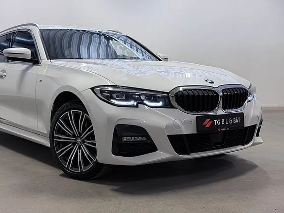 BMW 330E 2021 photo 2