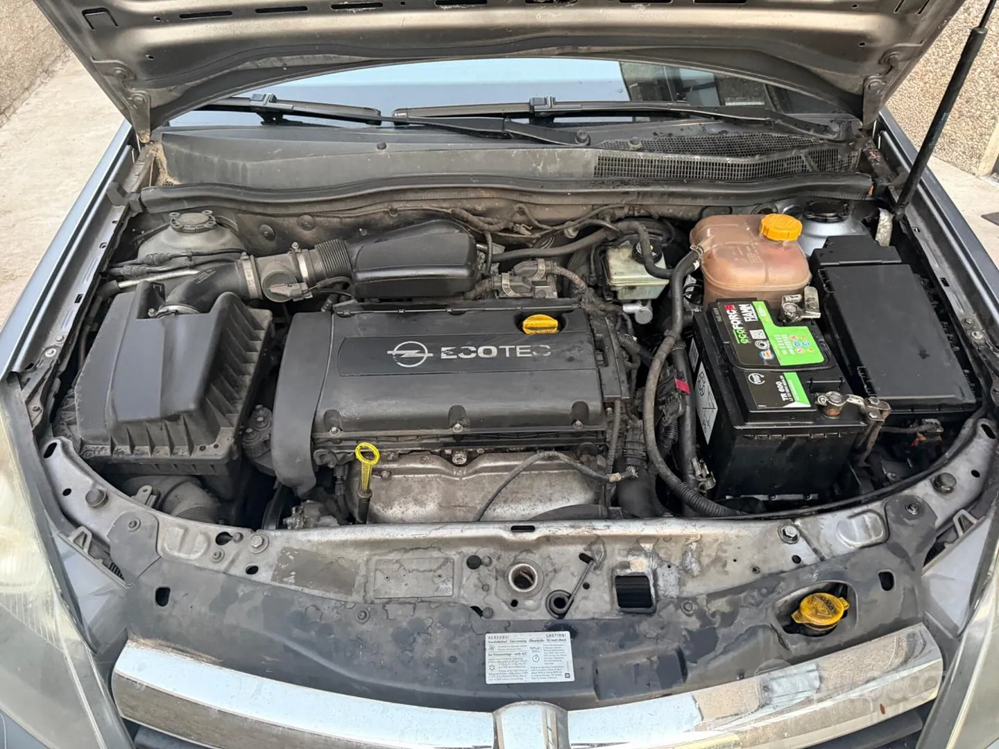 Opel Astra 2006 photo 2