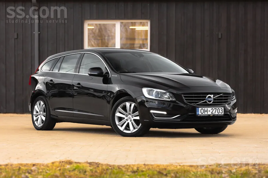 Volvo V60 2013 photo 2