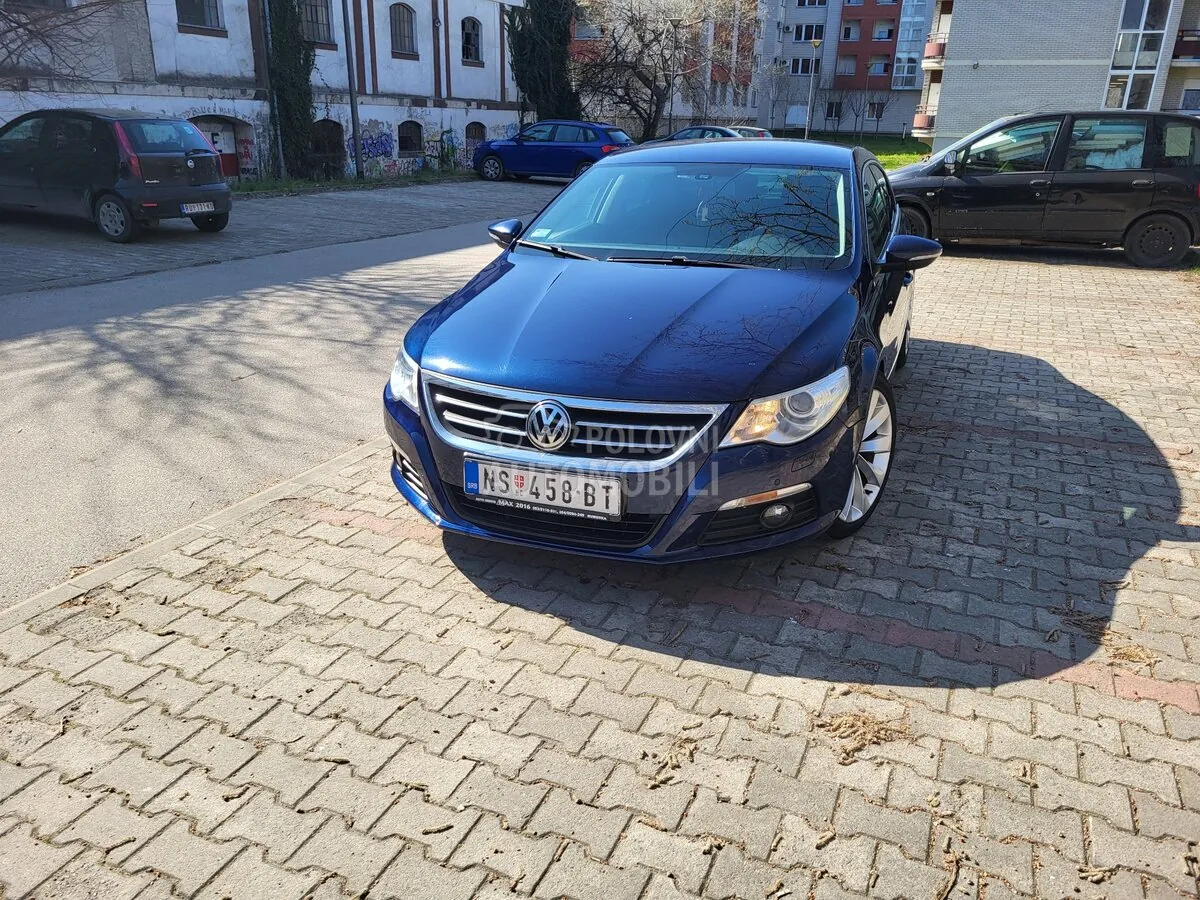 Volkswagen Passat Cc 2010 photo 2