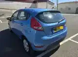 Ford Fiesta 2012 photo 4
