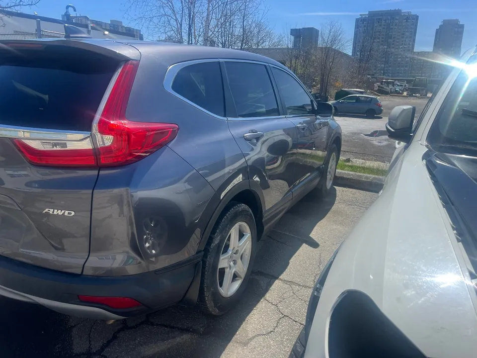 Honda Cr-V 2019 photo 2