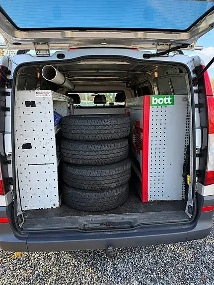 Mercedes-Benz Vito 113 2014 photo 2