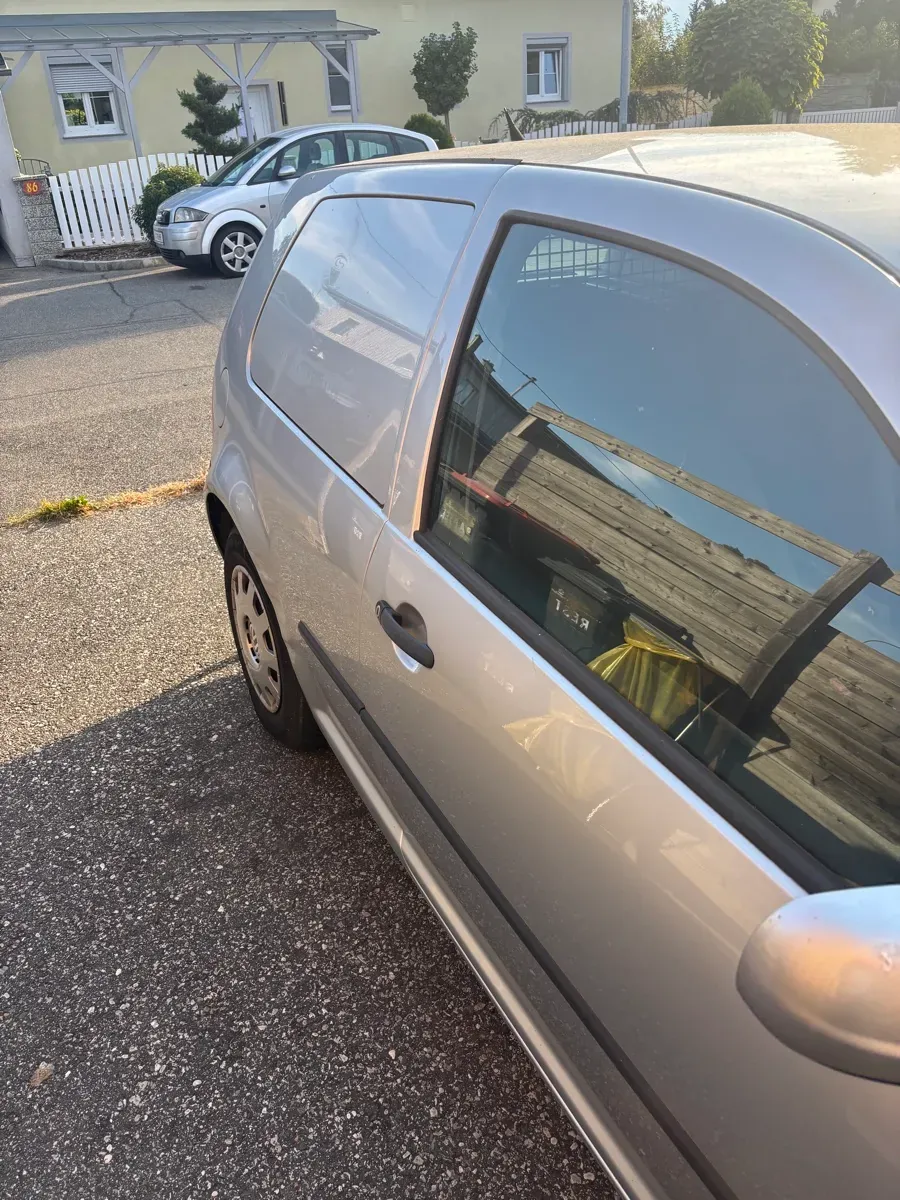Volkswagen Golf 2002 photo 2