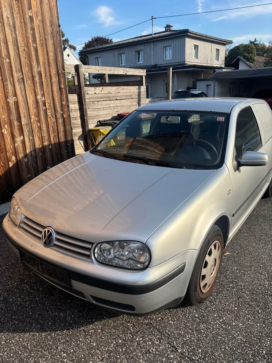 Volkswagen Golf 2002 photo 3