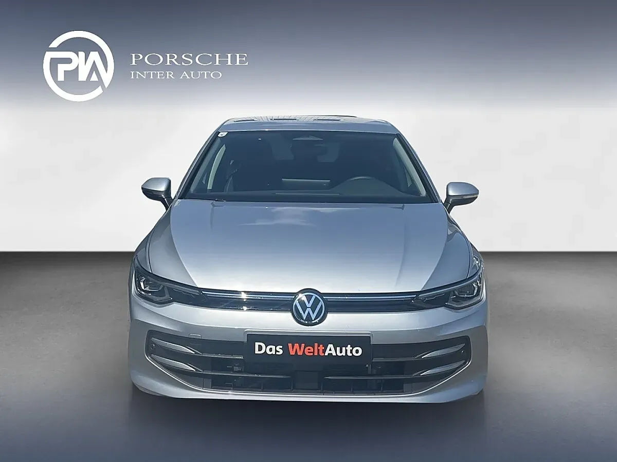 Volkswagen Golf 2026 photo 2