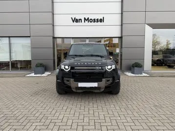 Land Rover Defender 2021 photo 2