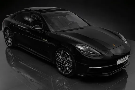 Porsche Panamera 2018 photo 2