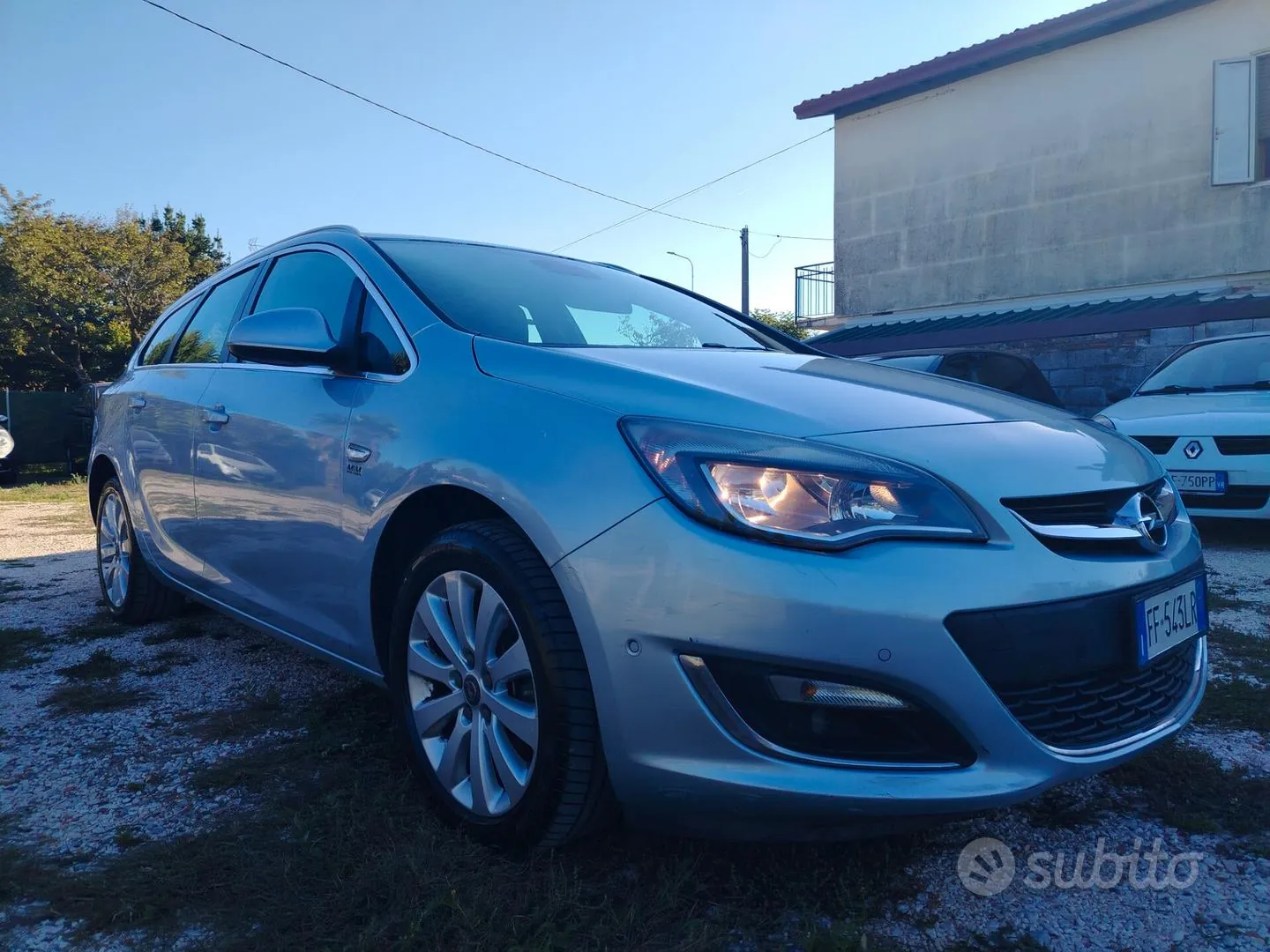 Opel Astra 2015 photo 3