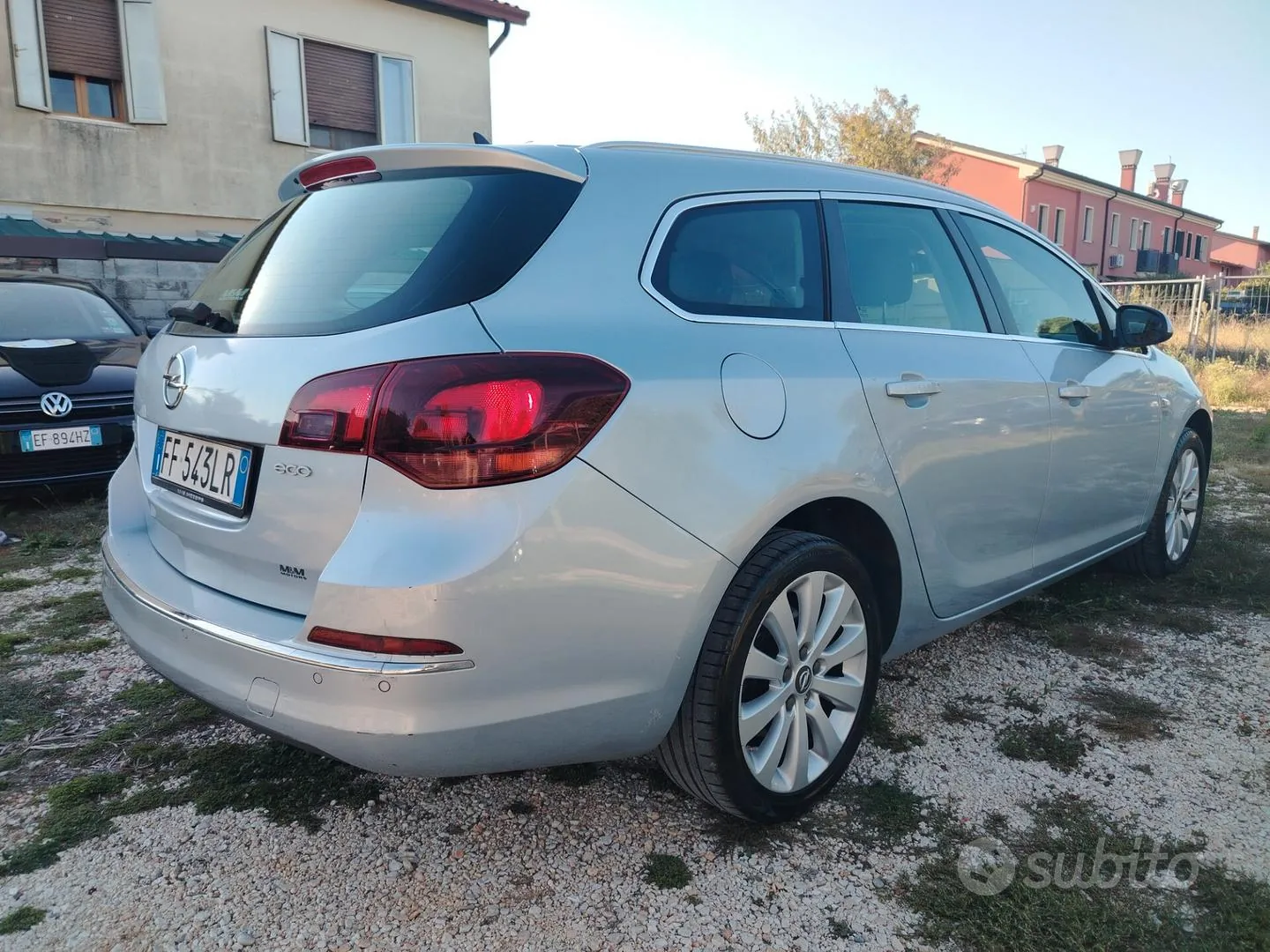 Opel Astra 2015 photo 4