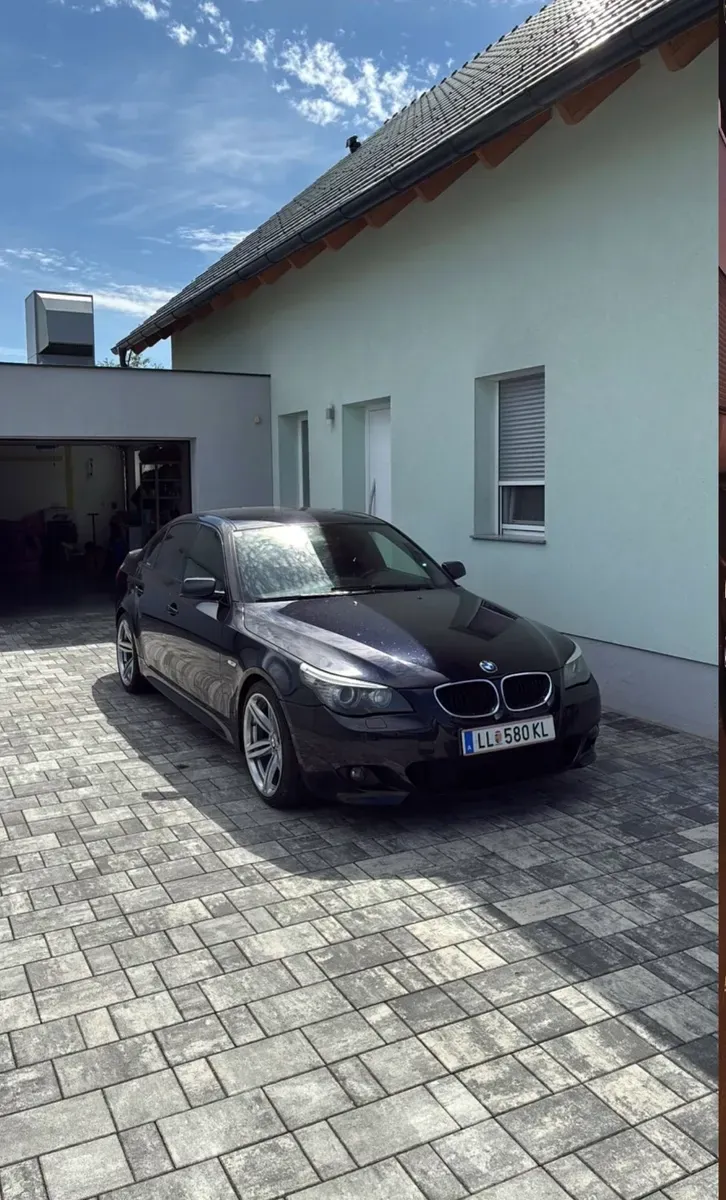 BMW 5 Series 2008 photo 3
